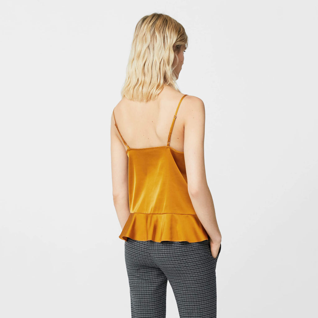 Contrasting Design T-Shirtss